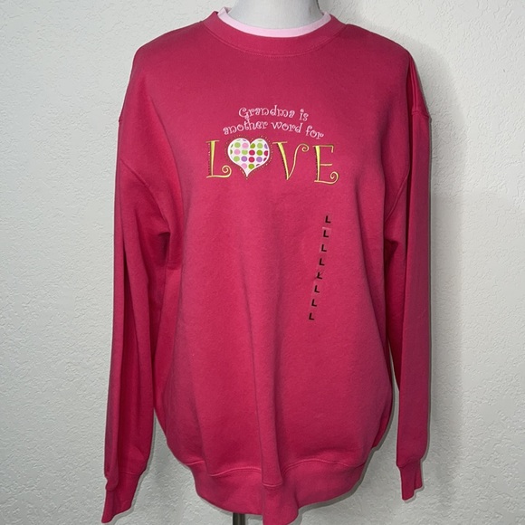 NWT  SIZE LARGE GRANDMA IS ANOTHER WORD FOR LOVE  sweatshirt - Picture 2 of 6